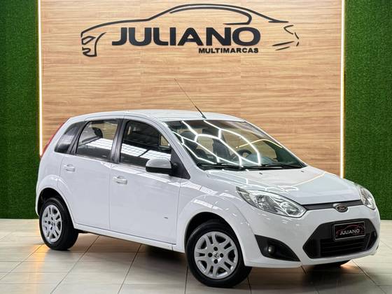 FORD FIESTA 1.0 ROCAM HATCH 8V FLEX 4P MANUAL FORD FIESTA 1.0 ROCAM HATCH 8V FLEX 4P MANUAL